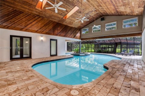 Villa ou maison à vendre à Southwest Ranches, Floride: 5 chambres, 276.38 m2 № 2246395 - photo 2