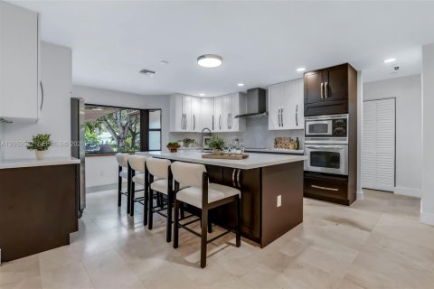 Villa ou maison à vendre à Southwest Ranches, Floride: 5 chambres, 276.38 m2 № 2246395 - photo 5