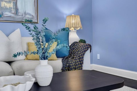 House in Winter Park, Florida 4 bedrooms, 154.22 sq.m. № 2266640 - photo 6