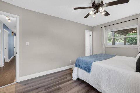 House in Winter Park, Florida 4 bedrooms, 154.22 sq.m. № 2266640 - photo 28