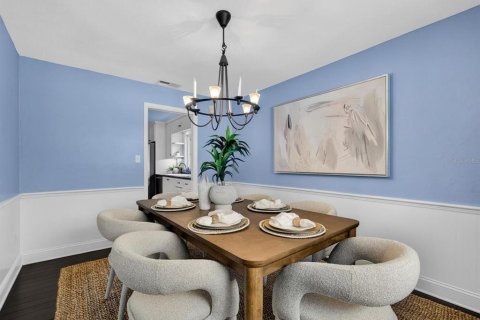 House in Winter Park, Florida 4 bedrooms, 154.22 sq.m. № 2266640 - photo 7
