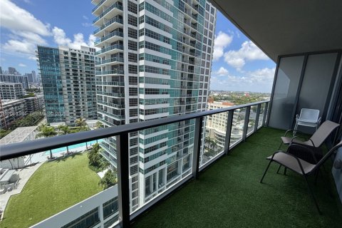 Copropriété à vendre à Miami, Floride: 1 chambre, 62.52 m2 № 2066596 - photo 2