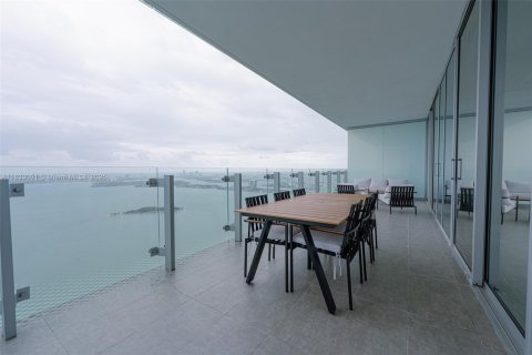 Condo in Miami, Florida, 3 bedrooms  № 1888780 - photo 10