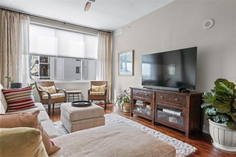 Condominio en venta en Tampa, Florida, 2 dormitorios, 97.55 m2 № 2391123 - foto 21