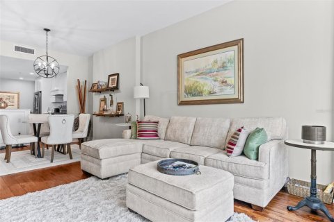 Condominio en venta en Tampa, Florida, 2 dormitorios, 97.55 m2 № 2391123 - foto 6