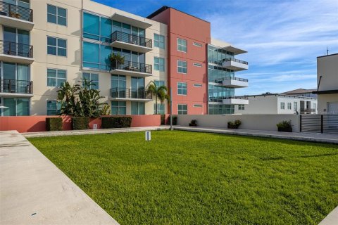 Condominio en venta en Tampa, Florida, 2 dormitorios, 97.55 m2 № 2391123 - foto 29