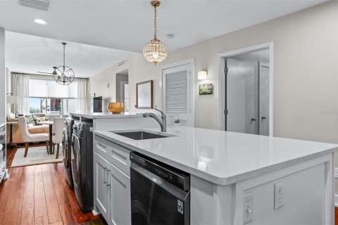 Condominio en venta en Tampa, Florida, 2 dormitorios, 97.55 m2 № 2391123 - foto 4