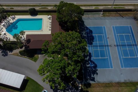 Condo in Clearwater, Florida, 2 bedrooms  № 2202654 - photo 18