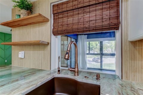 Condo in Clearwater, Florida, 2 bedrooms  № 2202654 - photo 3