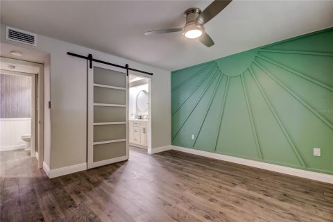 Condo in Clearwater, Florida, 2 bedrooms  № 2202654 - photo 26