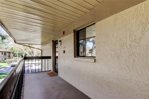 Condo in Clearwater, Florida, 2 bedrooms  № 2202654 - photo 20