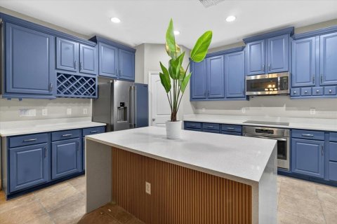 House in Lakeland, Florida 5 bedrooms, 319.58 sq.m. № 2231518 - photo 18