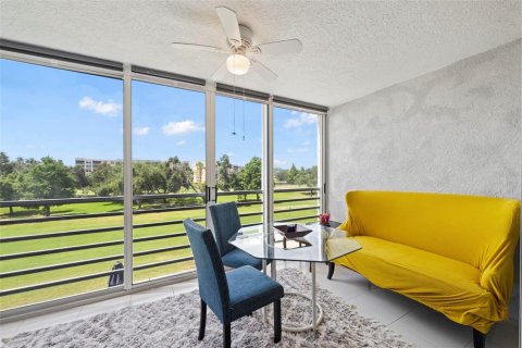 Copropriété à vendre à Bradenton, Floride: 1 chambre, 92.44 m2 № 1880570 - photo 4