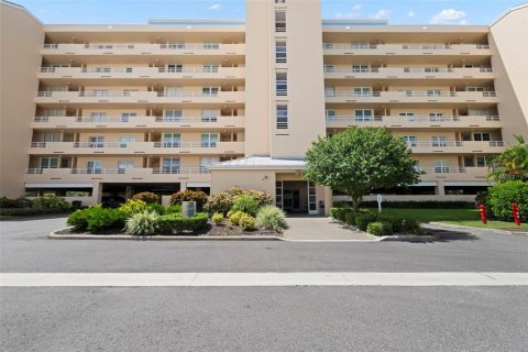 Copropriété à vendre à Bradenton, Floride: 1 chambre, 92.44 m2 № 1880570 - photo 1