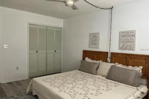Купить кондоминиум в Ларго, Флорида 5 комнат, 73.86м2, № 2104877 - фото 7