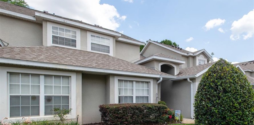 Adosado en Lake Mary, Florida 3 dormitorios, 168.06 m2 № 1657763