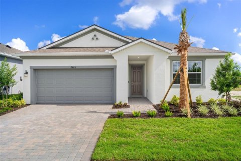 House in Parrish, Florida 4 bedrooms, 186.27 sq.m. № 2209448