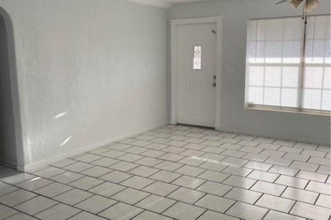 House in Pompano Beach, Florida 3 bedrooms, 122.82 sq.m. № 1225682 - photo 1