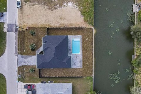 Casa en alquiler en Cape Coral, Florida, 4 dormitorios, 161.19 m2 № 1893624 - foto 30