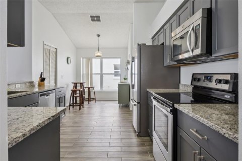 Villa ou maison à vendre à Kissimmee, Floride: 3 chambres, 155.8 m2 № 2358236 - photo 15