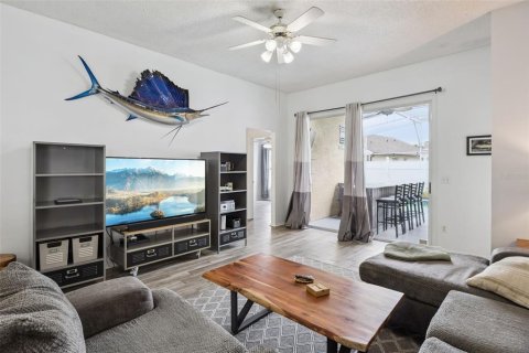 Villa ou maison à vendre à Kissimmee, Floride: 3 chambres, 155.8 m2 № 2358236 - photo 9
