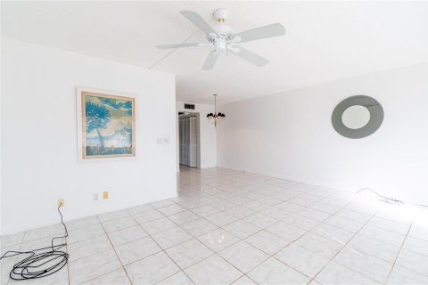 Copropriété à vendre à Deerfield Beach, Floride: 1 chambre, 65.03 m2 № 2153995 - photo 5