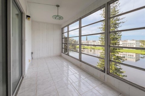Copropriété à vendre à Deerfield Beach, Floride: 1 chambre, 65.03 m2 № 2153995 - photo 17
