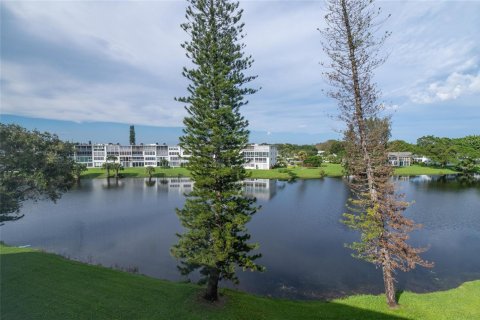 Copropriété à vendre à Deerfield Beach, Floride: 1 chambre, 65.03 m2 № 2153995 - photo 2