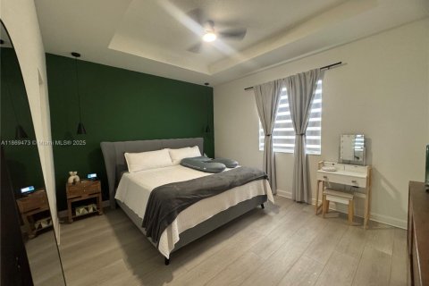 Townhouse in Homestead, Florida 3 bedrooms, 149.76 sq.m. № 1921790 - photo 9