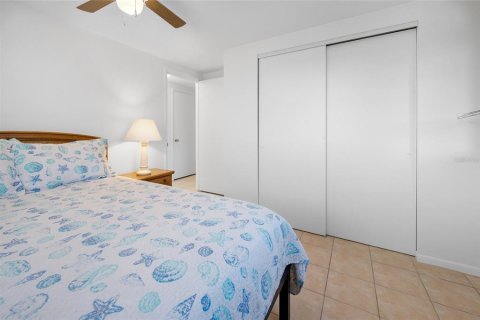 Villa ou maison à vendre à Englewood, Floride: 2 chambres, 97.36 m2 № 1734735 - photo 7