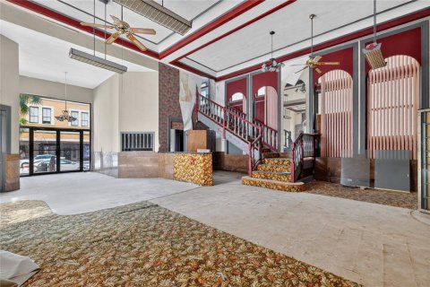 Immobilier commercial à vendre à Leesburg, Floride: 970.74 m2 № 2237720 - photo 9