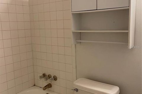 Copropriété à louer à Saint Petersburg, Floride: 1 chambre, 45.99 m2 № 2129595 - photo 9