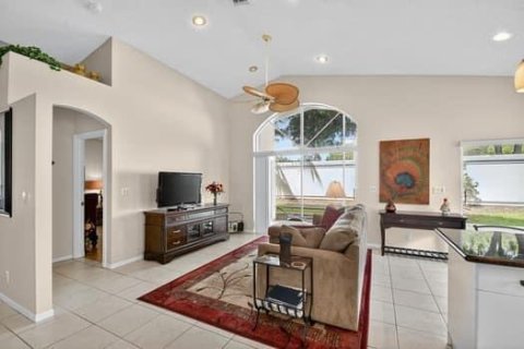 Villa ou maison à vendre à Boynton Beach, Floride: 3 chambres, 179.49 m2 № 2195017 - photo 14