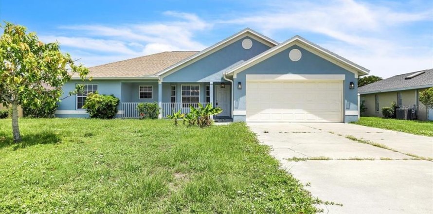 Villa ou maison à Punta Gorda, Floride 3 chambres, 145.76 m2 № 2156806