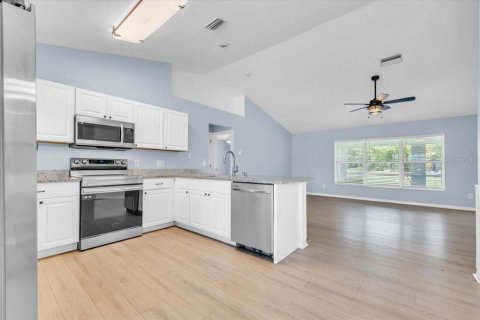 Villa ou maison à vendre à Punta Gorda, Floride: 3 chambres, 145.76 m2 № 2156806 - photo 10