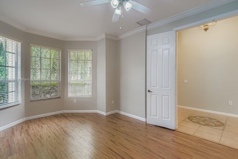 Villa ou maison à vendre à Miramar, Floride: 4 chambres, 236.99 m2 № 1947346 - photo 9