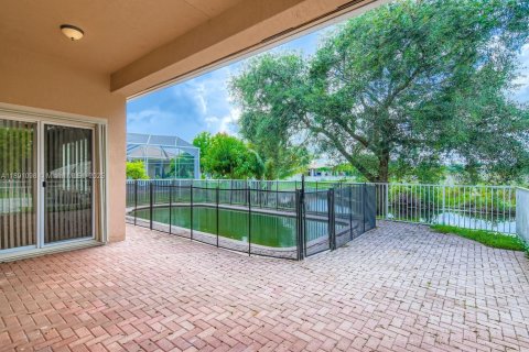 Villa ou maison à vendre à Miramar, Floride: 4 chambres, 236.99 m2 № 1947346 - photo 25