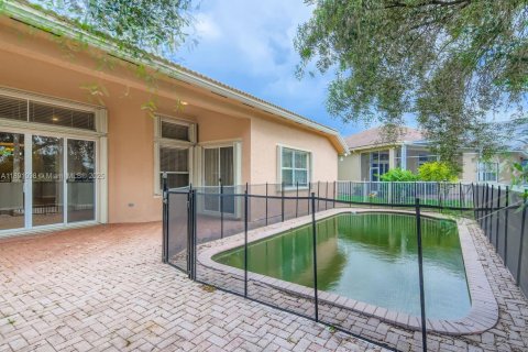 Villa ou maison à vendre à Miramar, Floride: 4 chambres, 236.99 m2 № 1947346 - photo 28
