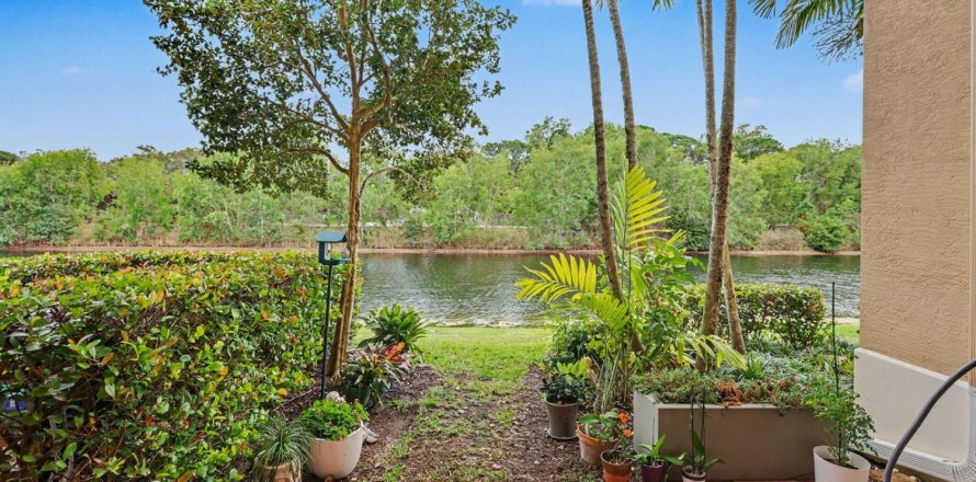 Touwnhouse à Palm Beach Gardens, Floride 3 chambres, 211.26 m2 № 2078413