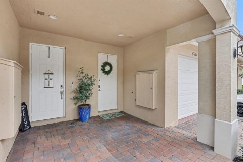 Touwnhouse à vendre à Palm Beach Gardens, Floride: 3 chambres, 211.26 m2 № 2078413 - photo 4