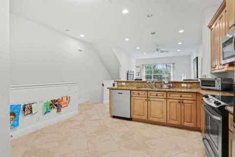 Touwnhouse à vendre à Palm Beach Gardens, Floride: 3 chambres, 211.26 m2 № 2078413 - photo 12
