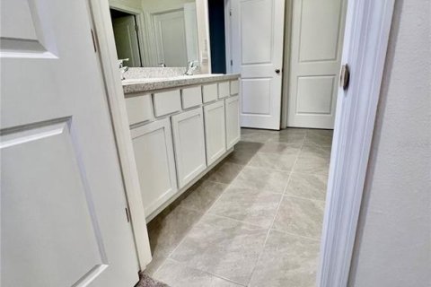 Casa en alquiler en Ocala, Florida, 5 dormitorios, 242.01 m2 № 1840385 - foto 29