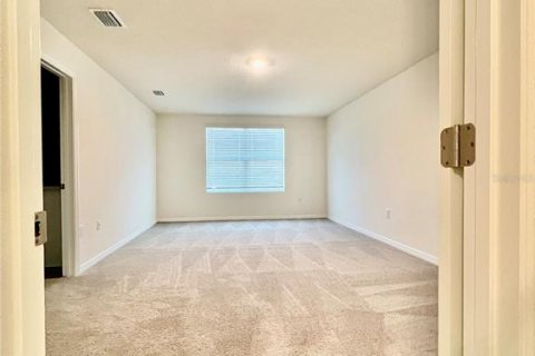 Casa en alquiler en Ocala, Florida, 5 dormitorios, 242.01 m2 № 1840385 - foto 23