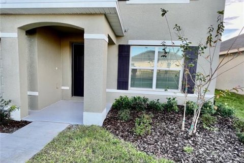 Casa en alquiler en Ocala, Florida, 5 dormitorios, 242.01 m2 № 1840385 - foto 2