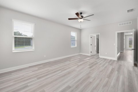 Casa en venta en Vero Beach, Florida, 4 dormitorios, 206.71 m2 № 2181483 - foto 5
