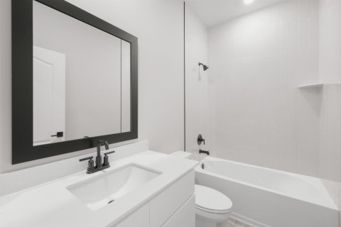 Casa en venta en Vero Beach, Florida, 4 dormitorios, 206.71 m2 № 2181483 - foto 9