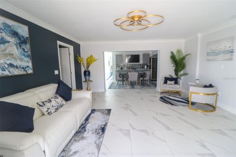 Villa ou maison à vendre à Ruskin, Floride: 4 chambres, 220.36 m2 № 1558541 - photo 29
