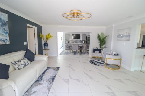 Villa ou maison à vendre à Ruskin, Floride: 4 chambres, 220.36 m2 № 1558541 - photo 27