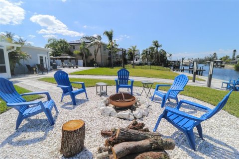 Villa ou maison à vendre à Ruskin, Floride: 4 chambres, 220.36 m2 № 1558541 - photo 3