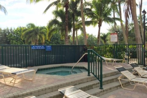 Copropriété à vendre à Punta Gorda, Floride: 2 chambres, 89.19 m2 № 1719989 - photo 6